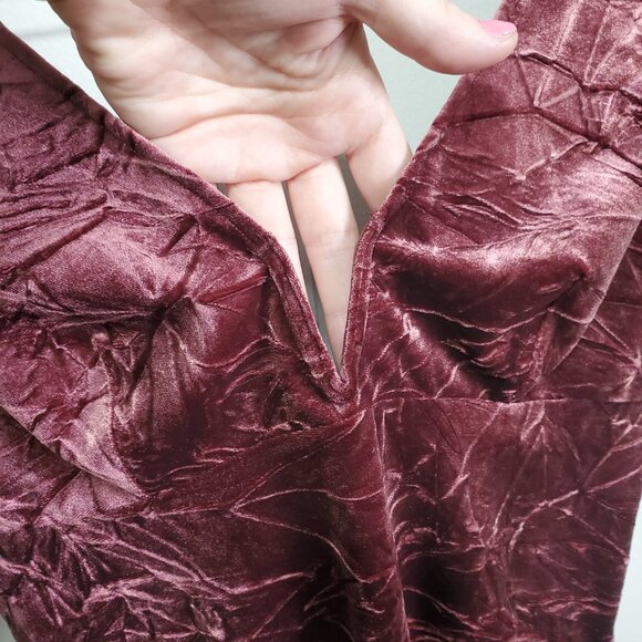 & OTHER STORIES NWT Velvet Jacquard Bodysuit SS Stretch V-Neck Burgundy Womens 6 - Picture 4 of 15